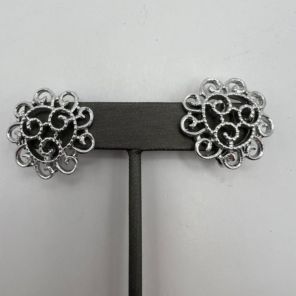 Vintage‎ Sarah Coventry Clip On Earrings Brushed Open Metal Work Silver Tone